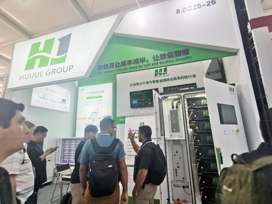 Huijue Group attracted attention on the first day of the Canton Fair – folding photovoltaic containers became the focus