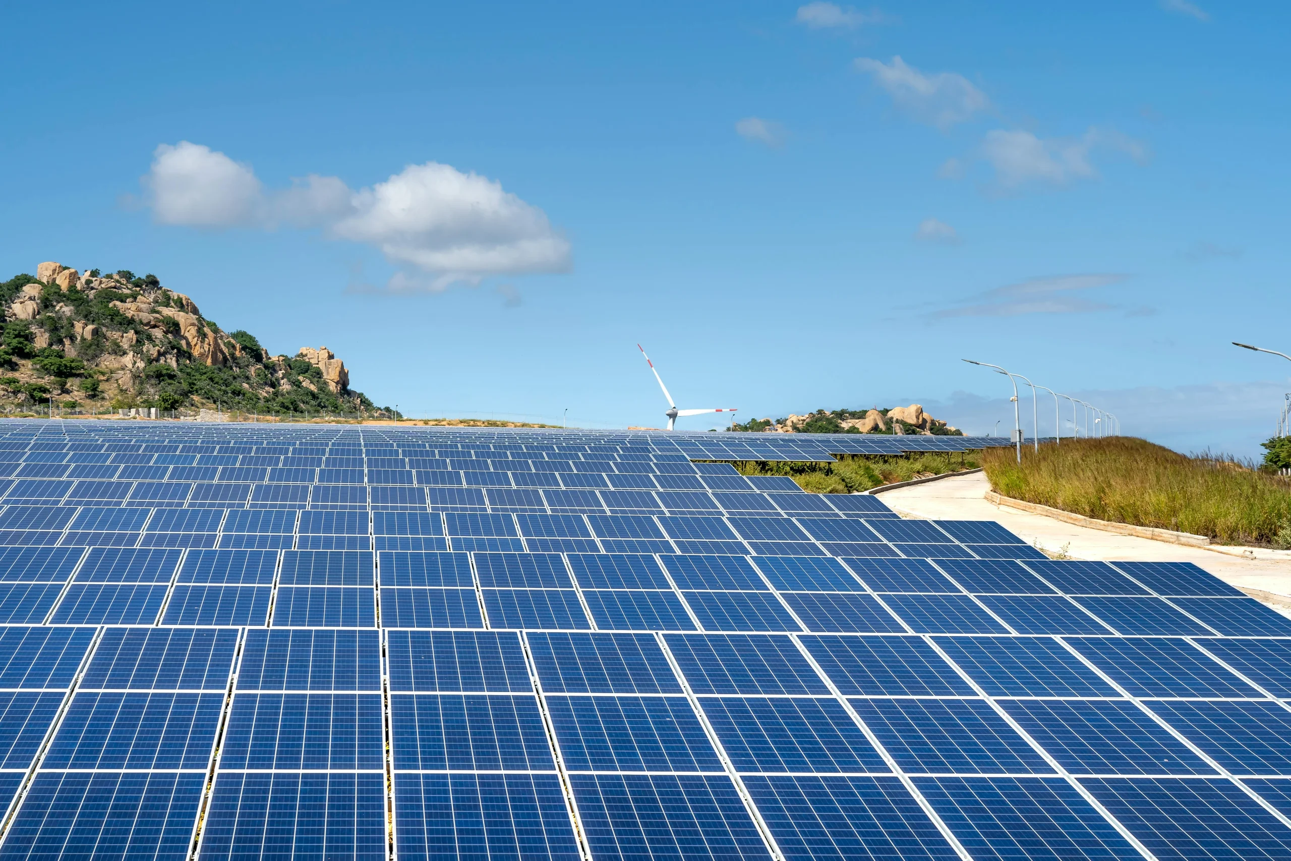 Corrosion Resistance 101: Why C5-M Coating is Essential for Offshore Solar Platforms